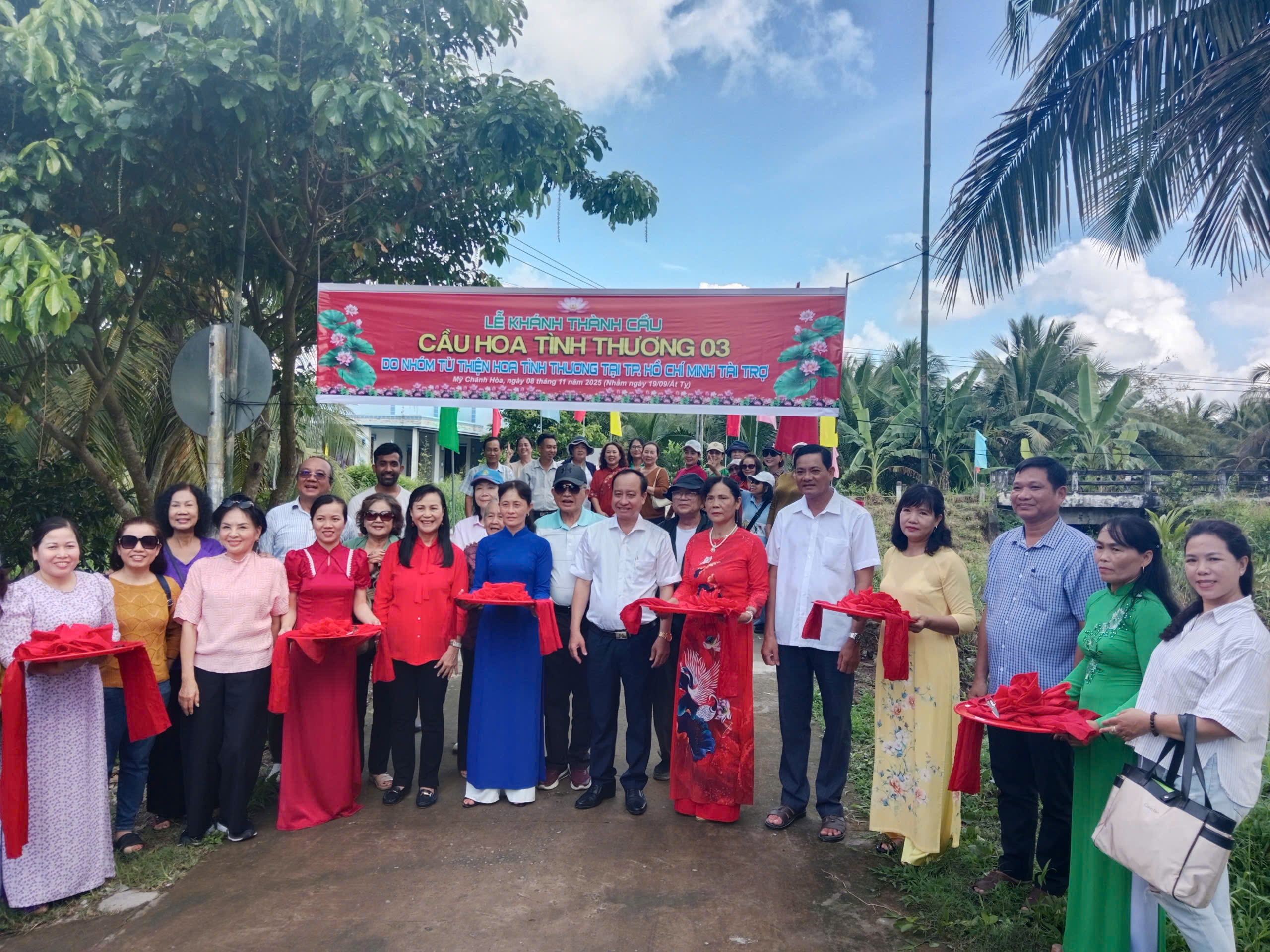 Khánh thành cầu Hoa Tình Thương 03 - tại ấp Tân Quý